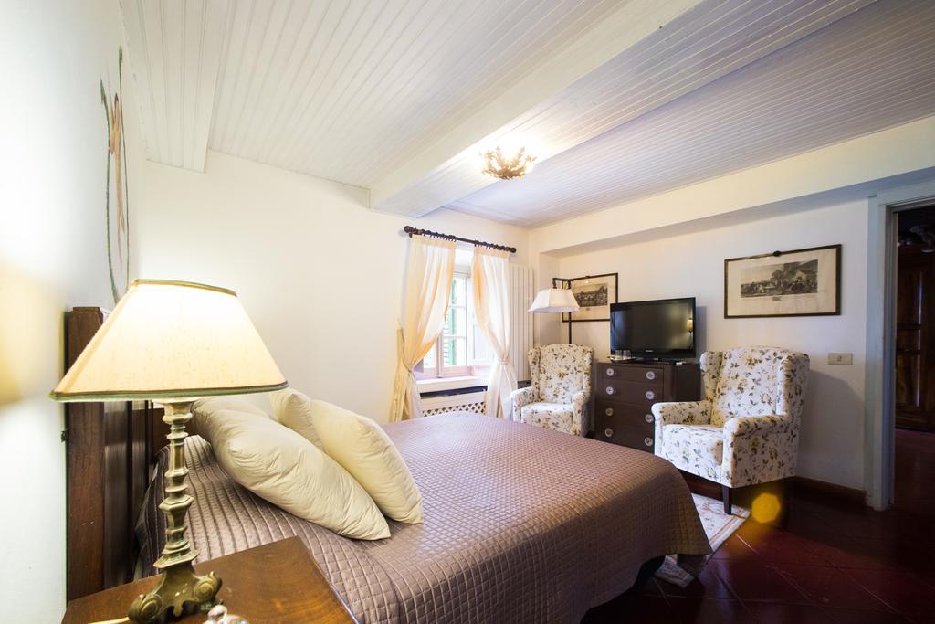 Casa Matilde Bed and Breakfast Mommio Kamer foto